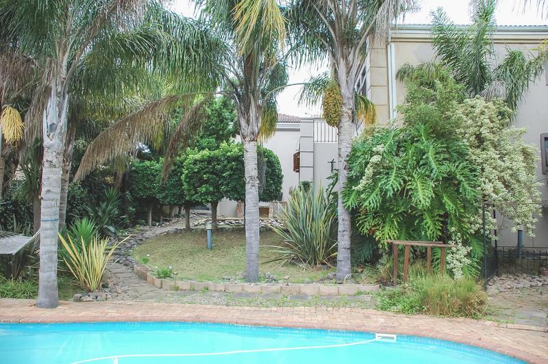 4 Bedroom Property for Sale in Panorama Western Cape